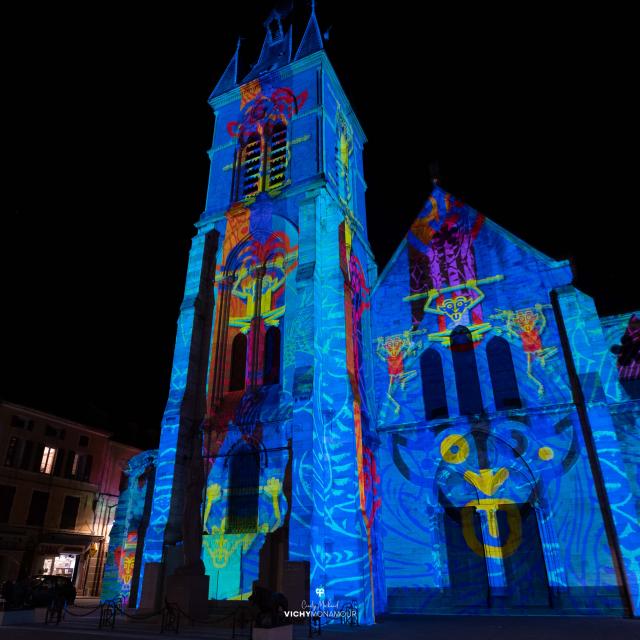 Mapping auf die Kirche von Cusset