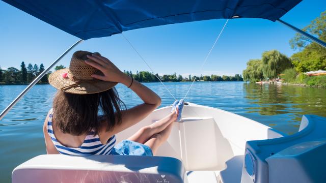 Bateau sur le lac d'Allier