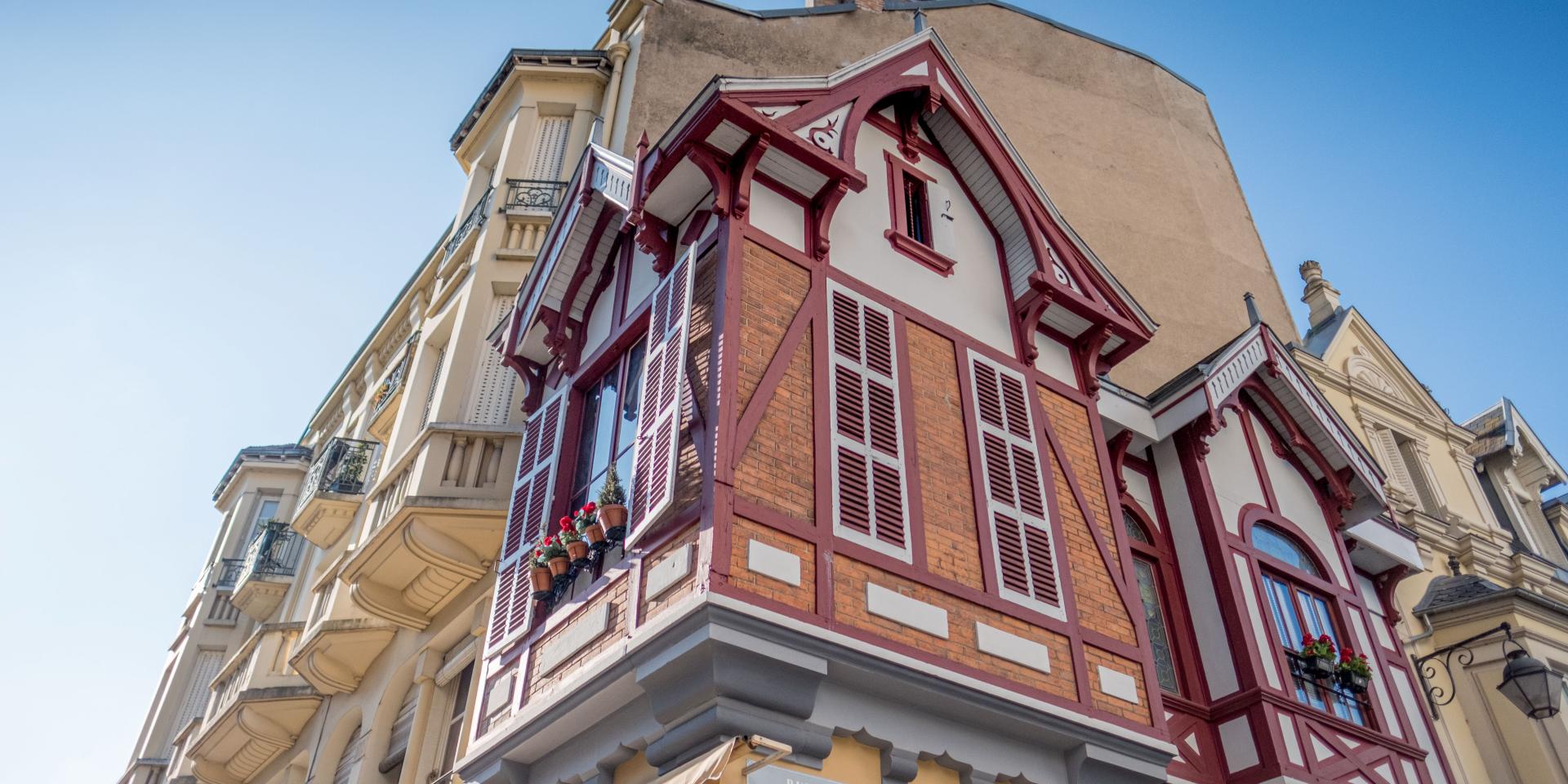 Rue Hubert Colombier the quintessence of the Belle Époque Vichy Mon amour