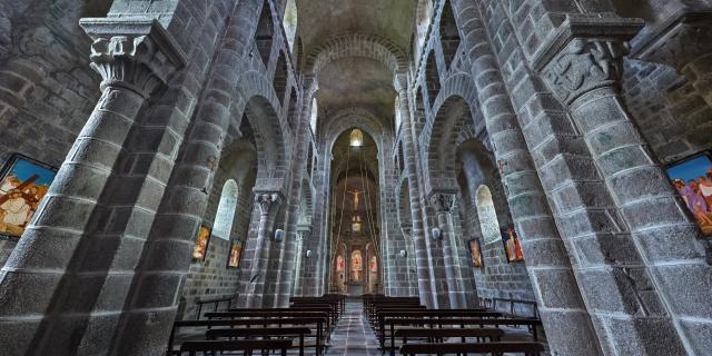 Eglise Chatel Montagne